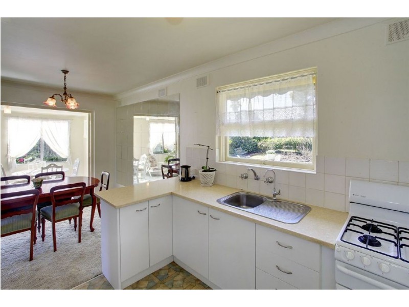 8 Gurner Terrace, Grange SA 5022