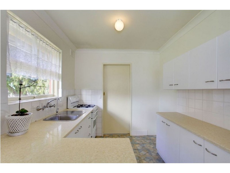 8 Gurner Terrace, Grange SA 5022