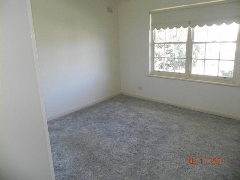 8 Gurner Terrace, Grange SA 5022