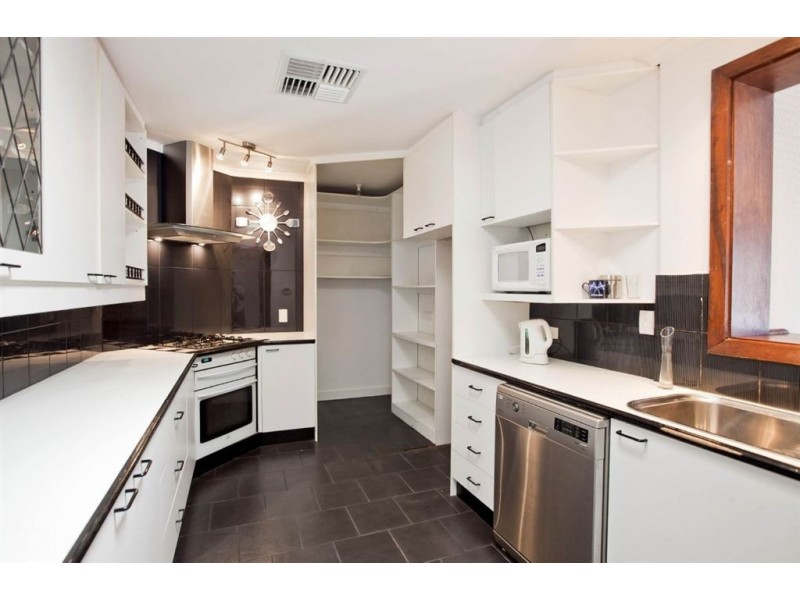 10 Nedford Cres, Fulham Gardens SA 5024