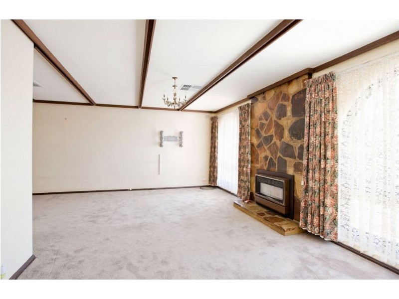 10 Nedford Cres, Fulham Gardens SA 5024