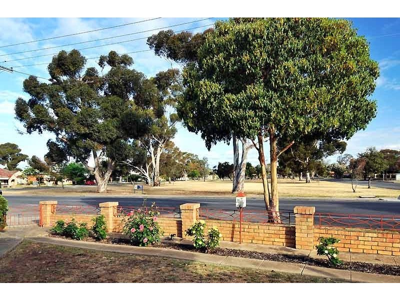 17 Fussell Place, Alberton SA 5014