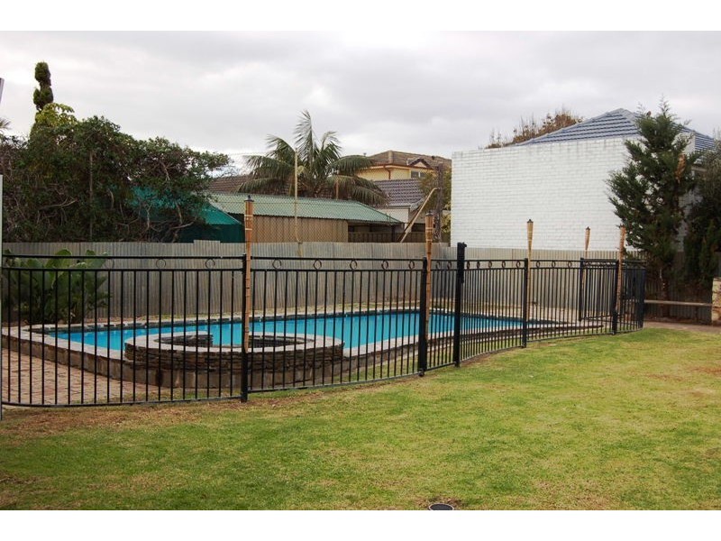10 Renwick Street, West Beach SA 5024