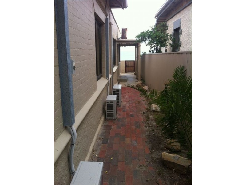 87 Esplanade, Henley Beach South SA 5022