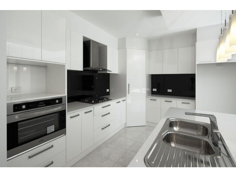 3 Singleton Avenue, Seaton SA 5023