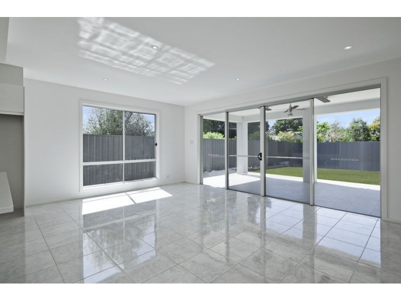3 Singleton Avenue, Seaton SA 5023