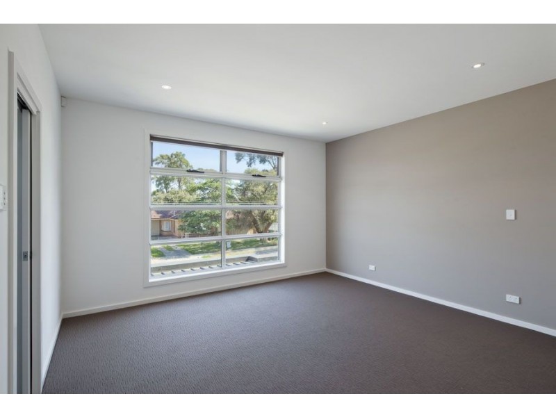 3 Singleton Avenue, Seaton SA 5023