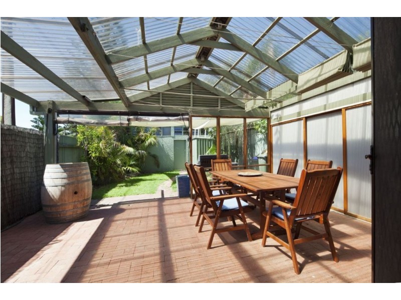 25 Beach Street, Grange SA 5022