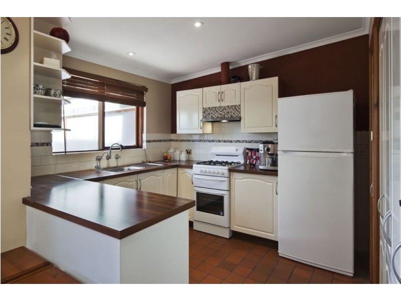 25 Beach Street, Grange SA 5022