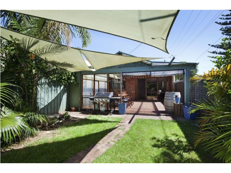 25 Beach Street, Grange SA 5022