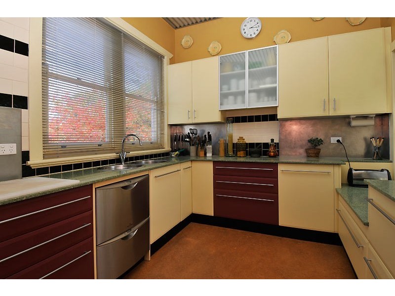 14 Seaview Road, Tennyson SA 5022