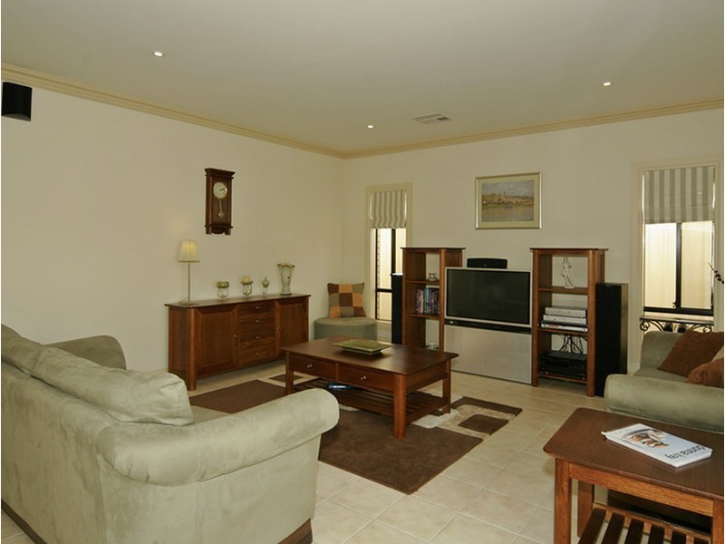14 Northey Avenue, Henley Beach SA 5022