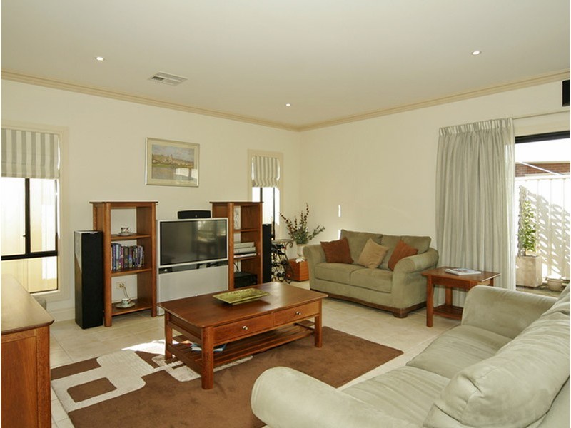 14 Northey Avenue, Henley Beach SA 5022