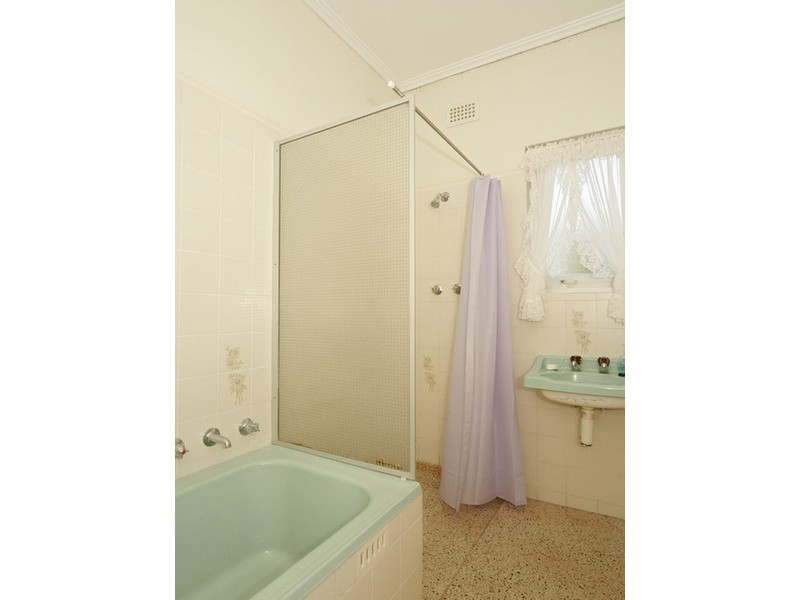 9 Lexington Road, Henley Beach South SA 5022