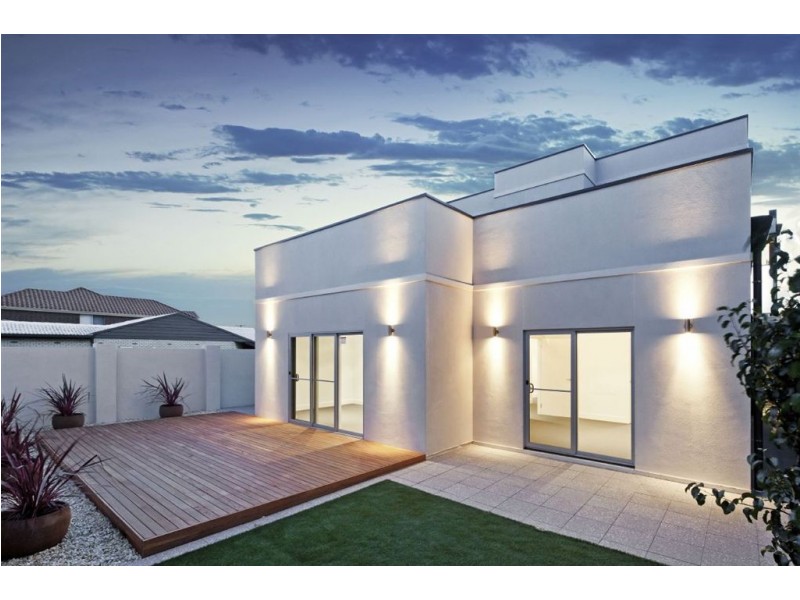 42 Seaview Road, Tennyson SA 5022