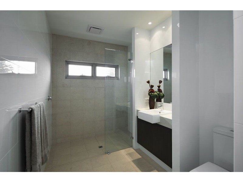 42a Seaview Road, Tennyson SA 5022