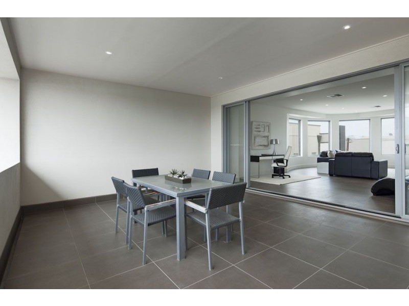 42a Seaview Road, Tennyson SA 5022