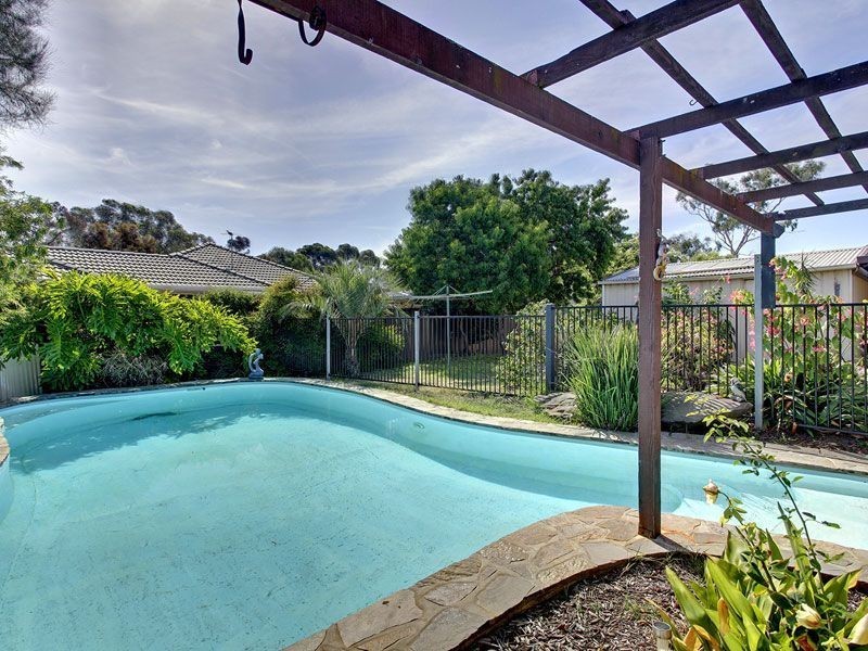 6 Nash Street, Grange SA 5022