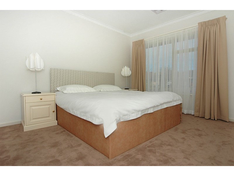 8 Grant Avenue, Lockleys SA 5032