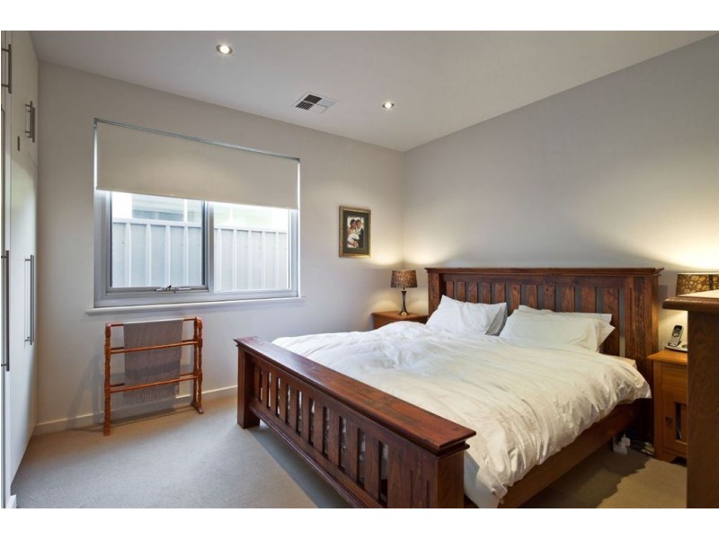 1/117 Esplanade, Henley Beach South SA 5022