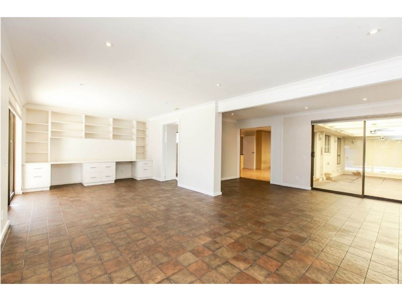 19 Lincoln Street, Largs Bay SA 5016