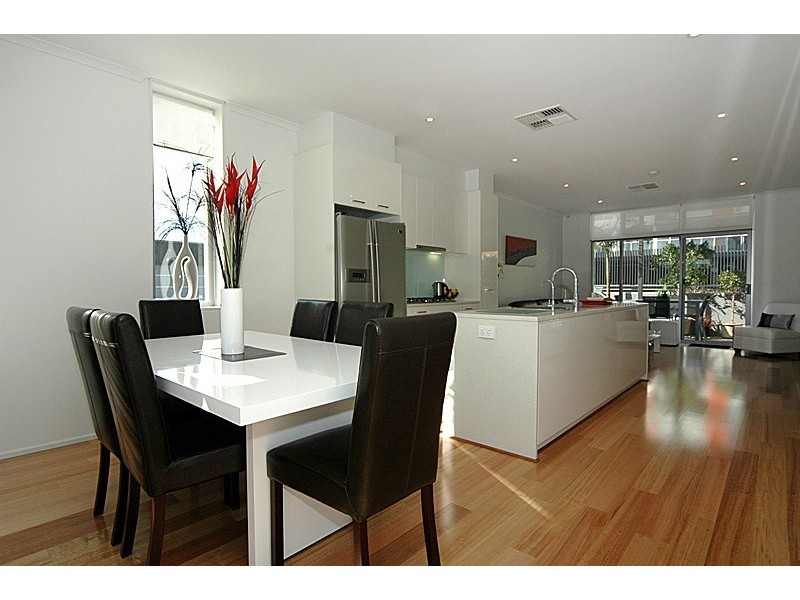 1 Kudlyo Close, Port Adelaide SA 5015