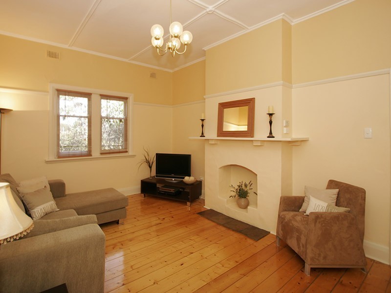 45 Hazel Terrace, Henley Beach South SA 5022