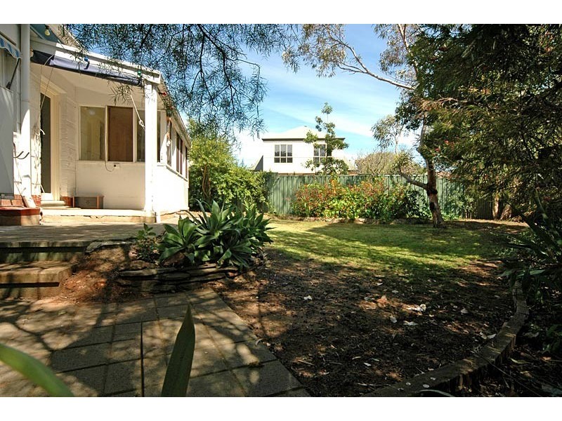 1 Kintore Avenue, Hazelwood Park SA 5066