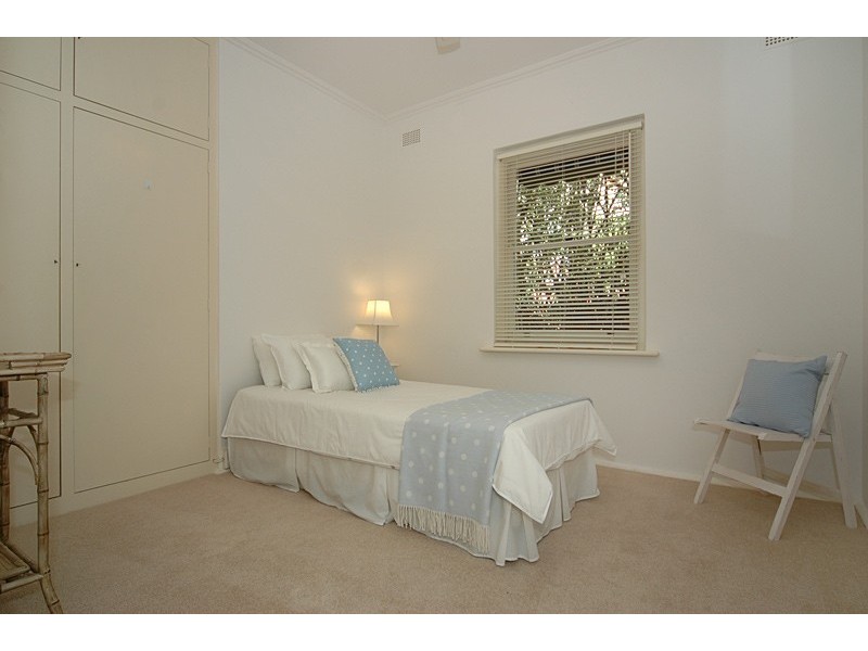 1 Kintore Avenue, Hazelwood Park SA 5066