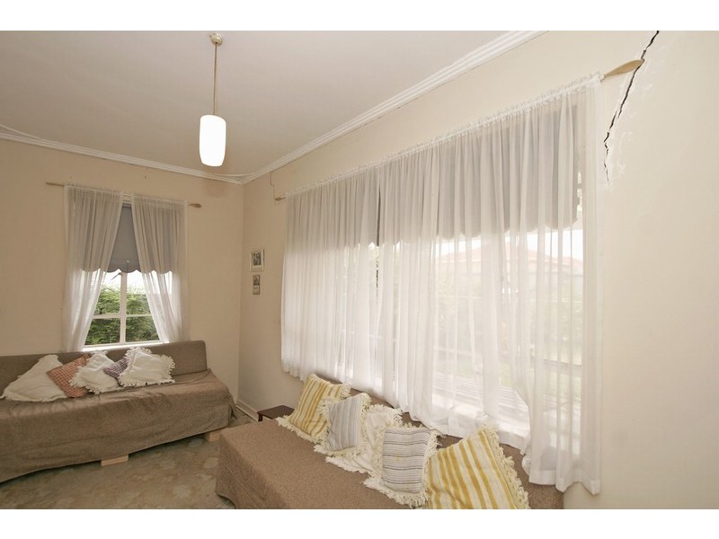 75 Wright Street, Henley Beach SA 5022