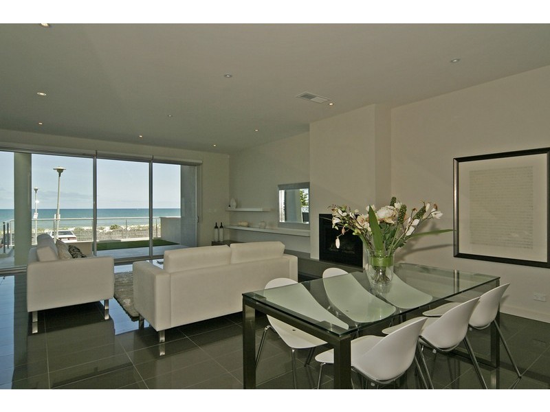 521 Esplanade, Grange SA 5022