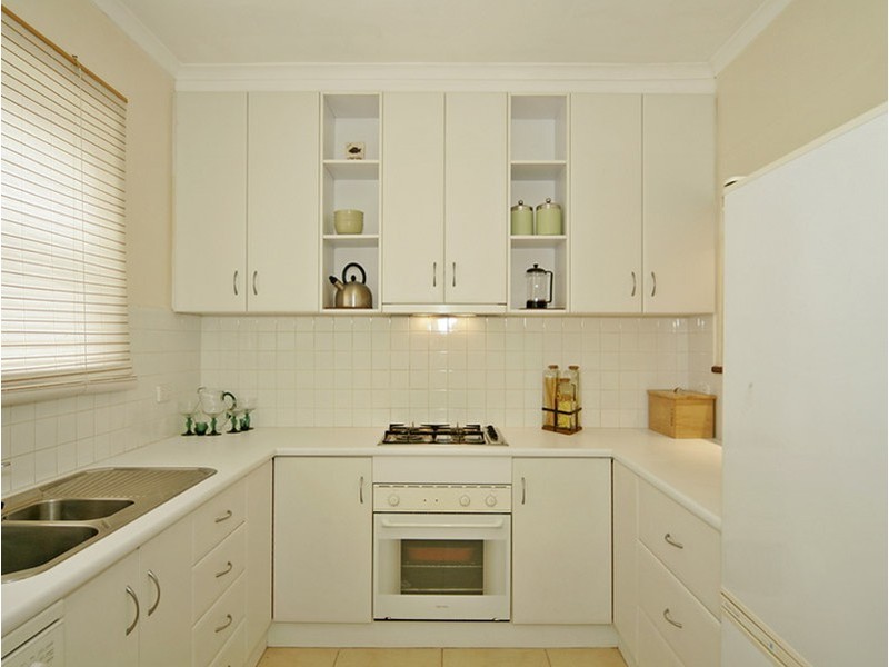 247 Esplanade & Seaview Rd, Henley Beach SA 5022