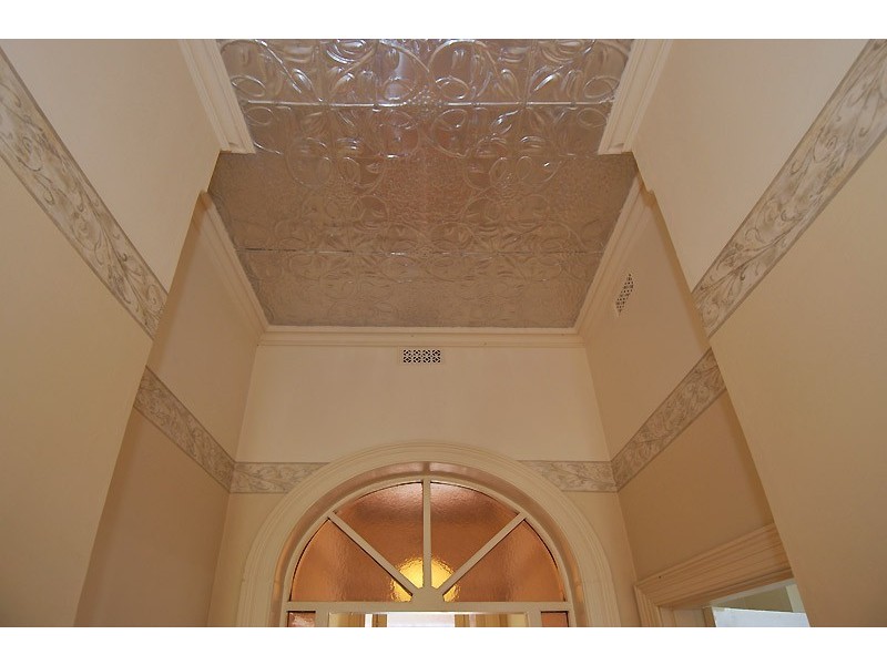 10 Claire Street, Largs Bay SA 5016