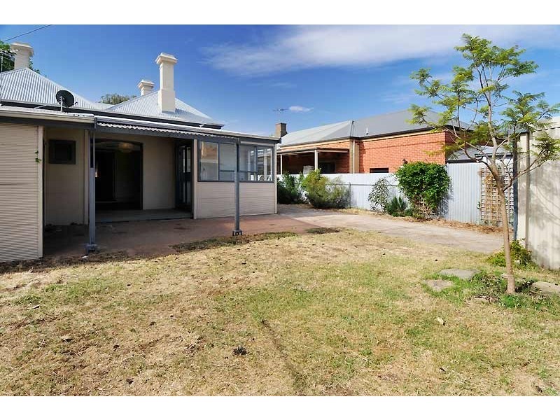 10 Claire Street, Largs Bay SA 5016