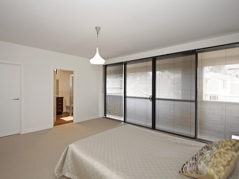 5 Mawson Close, Tennyson SA 5022