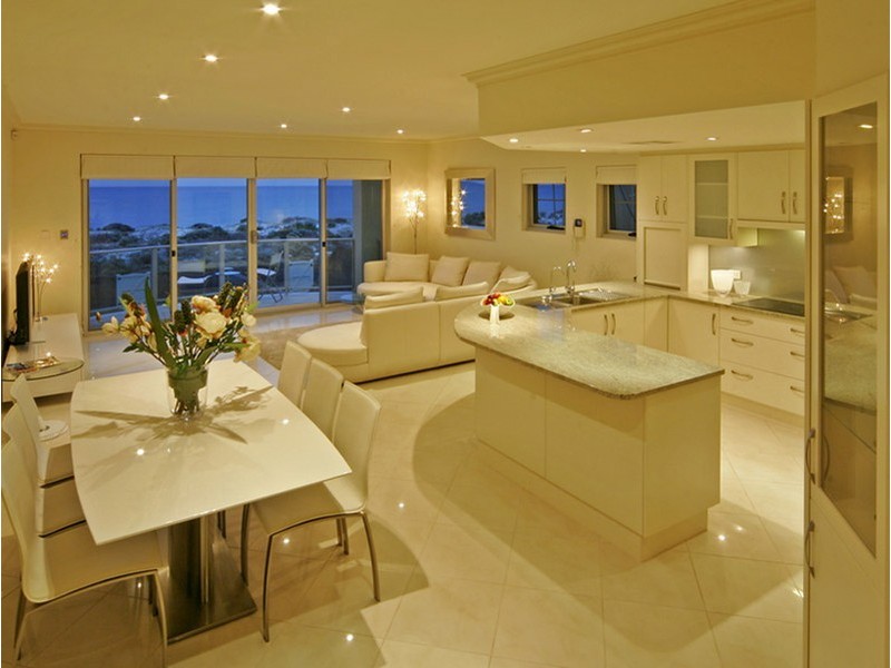 8 Bucknall Close, Tennyson SA 5022