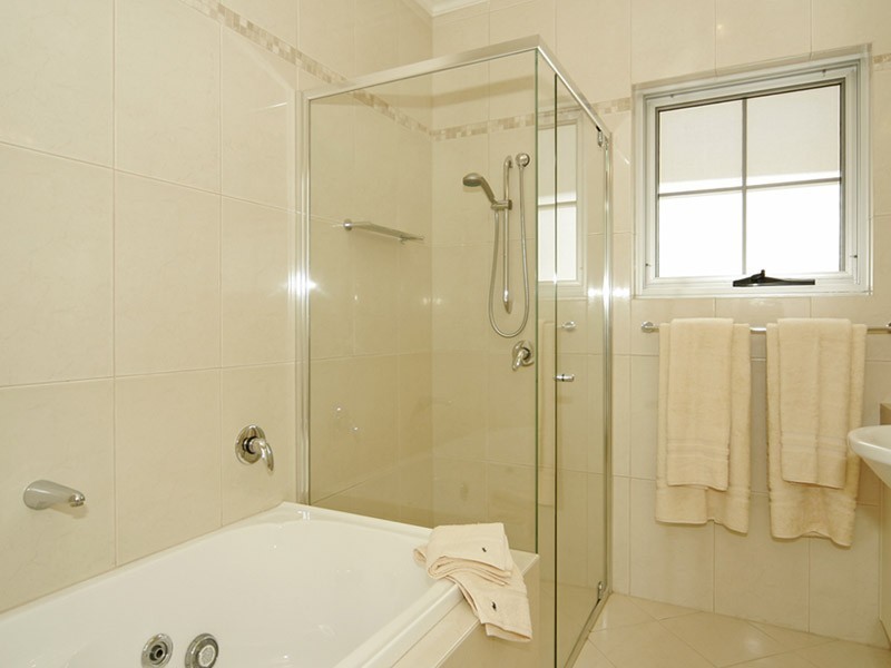 8 Bucknall Close, Tennyson SA 5022