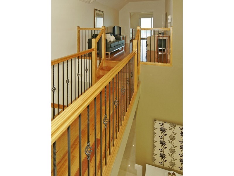 8 Bucknall Close, Tennyson SA 5022