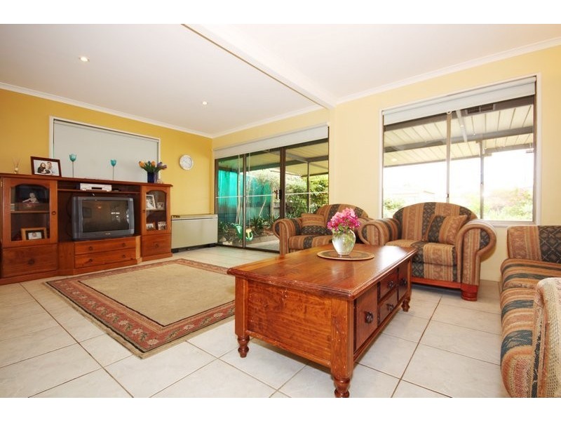 18 Douglas Street, Flinders Park SA 5025