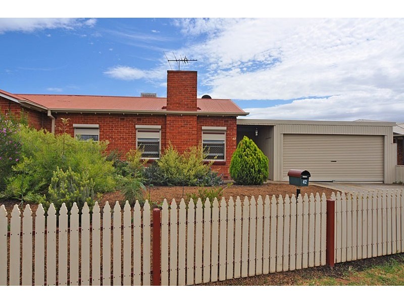 42 Glenburnie Street, Seaton SA 5023