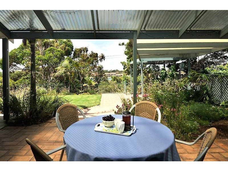 68 Seaview Road, Tennyson SA 5022