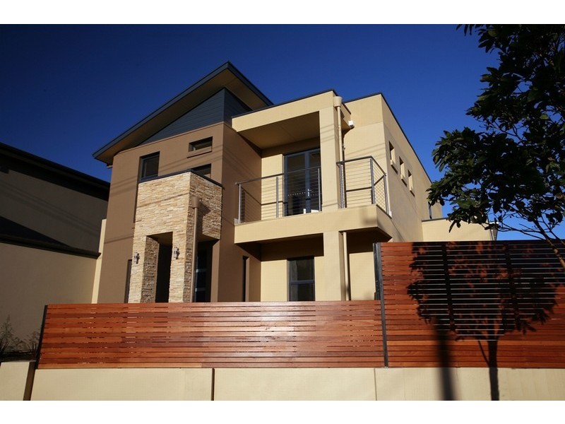 2/353 Military Road, Henley Beach SA 5022