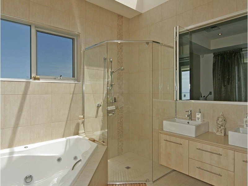 447 Esplanade, Grange SA 5022