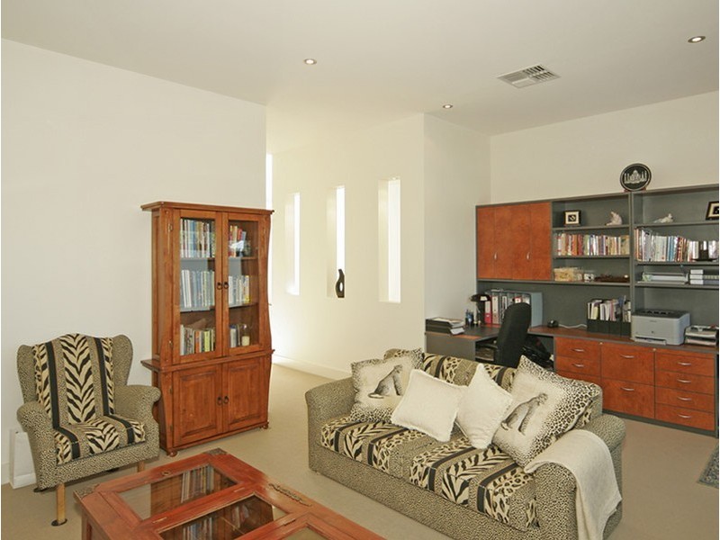 447 Esplanade, Grange SA 5022