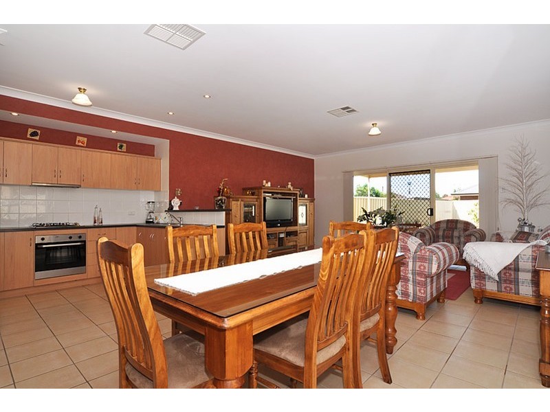 14A Winser Avenue, Seaton SA 5023