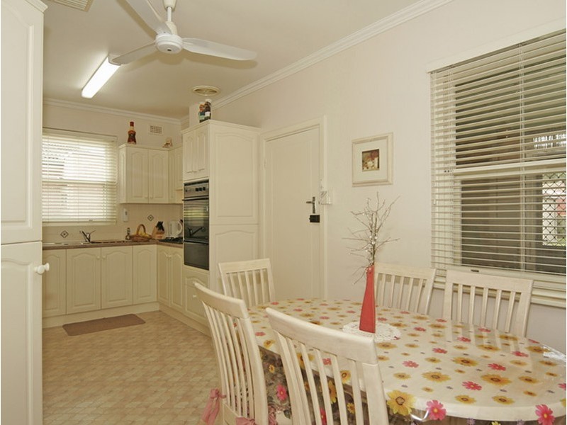 11 Portland Street, Fulham SA 5024