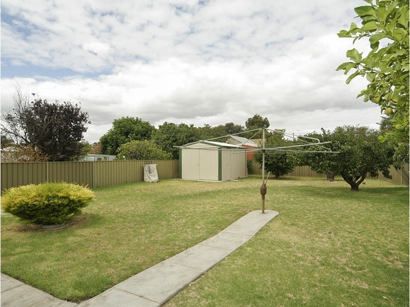 11 Portland Street, Fulham SA 5024