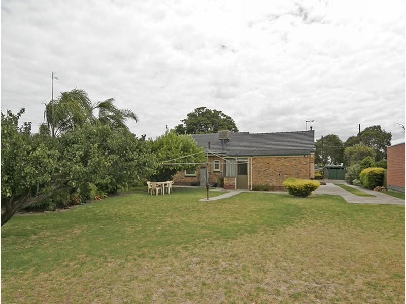 11 Portland Street, Fulham SA 5024