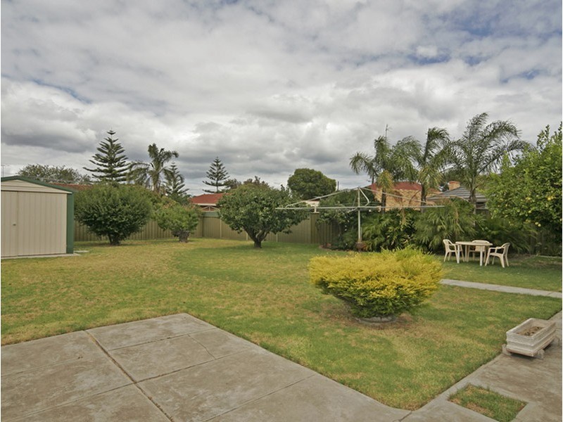 11 Portland Street, Fulham SA 5024