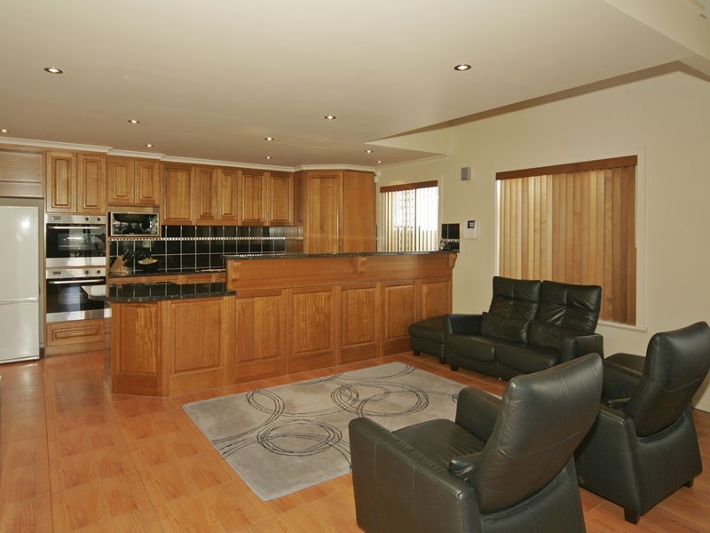 11 Anthony Street, Henley Beach SA 5022